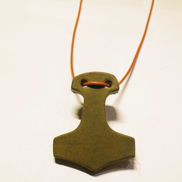 Lederstanzteil " Thors Hammer"  aus Fettleder versch. Farben